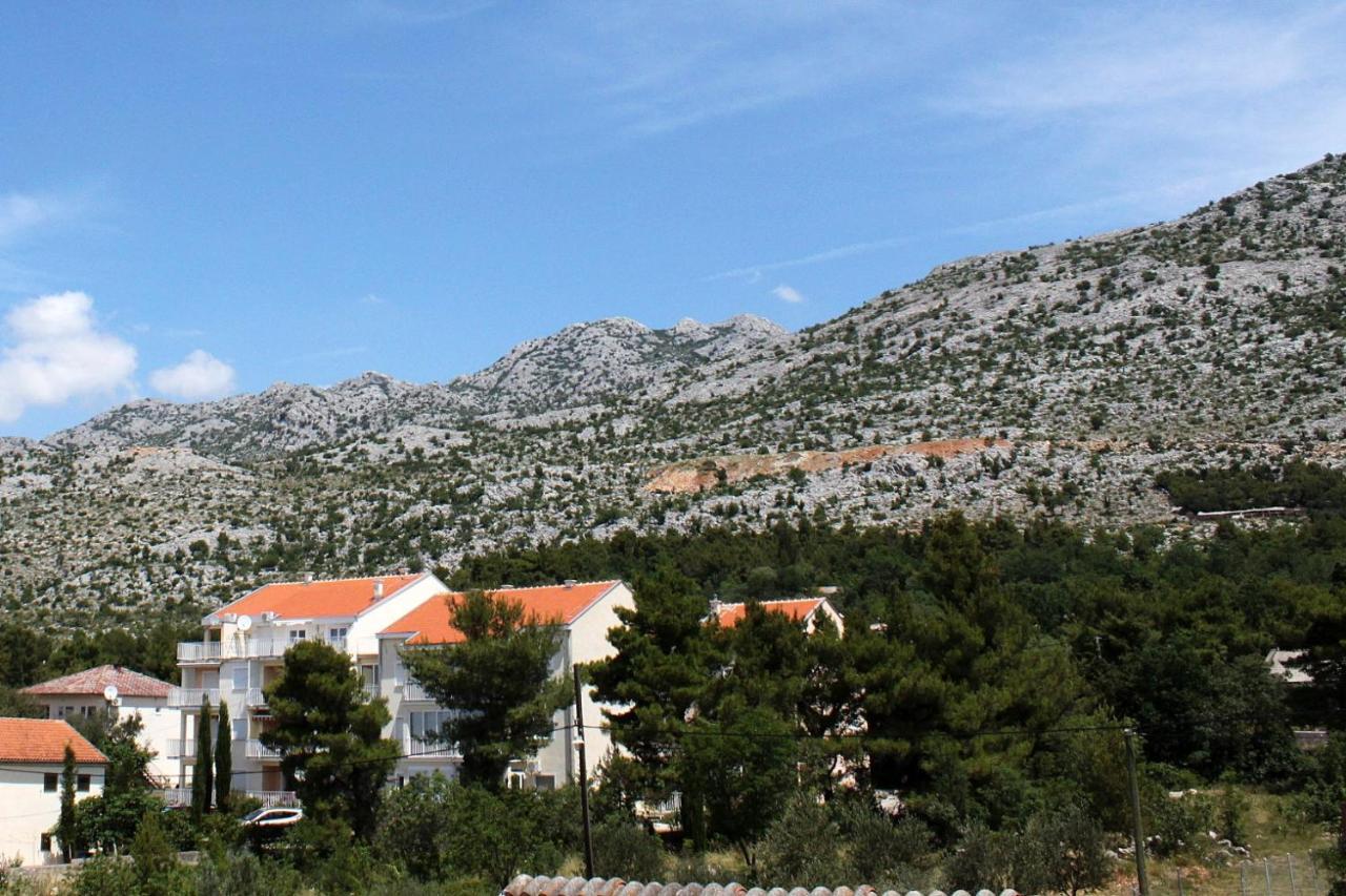 Apartments And Rooms By The Sea Starigrad, Paklenica - 6591 Exterior foto